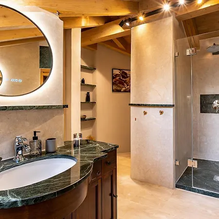 Alpine Luxus - Sauna, 3 Balkone & Bergblick דירה *