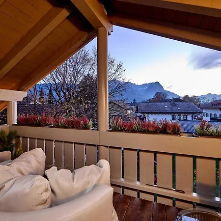 Alpine Luxus - Sauna, 3 Balkone & Bergblick * גרמיש-פרטנקירכן