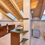 アパート Alpine Luxus - Sauna, 3 Balkone & Bergblick *