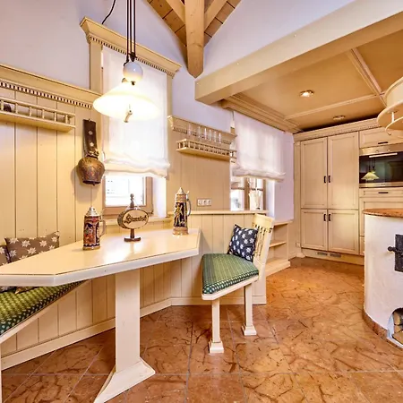 Alpine Luxus Lodge - Sauna, 3 Balkone&Bergblick Appartement Garmisch-Partenkirchen