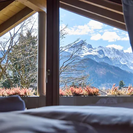 Alpine Luxus - Sauna, 3 Balkone & Bergblick * Garmisch-Partenkirchen