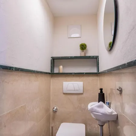 Alpine Luxus - Sauna, 3 Balkone & Bergblick Apartment